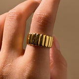 The Ribbed Band Ring
