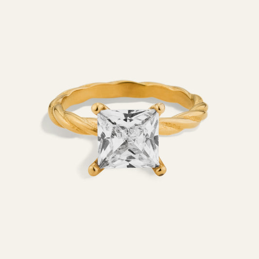 The Twist Princess Ring