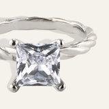 The Twist Princess Ring