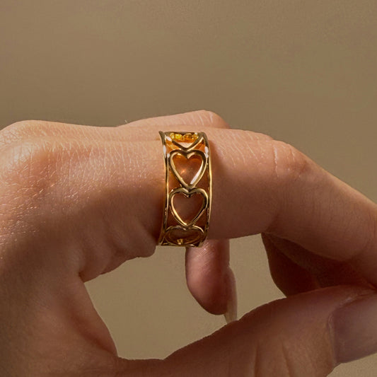 Heart Band Ring