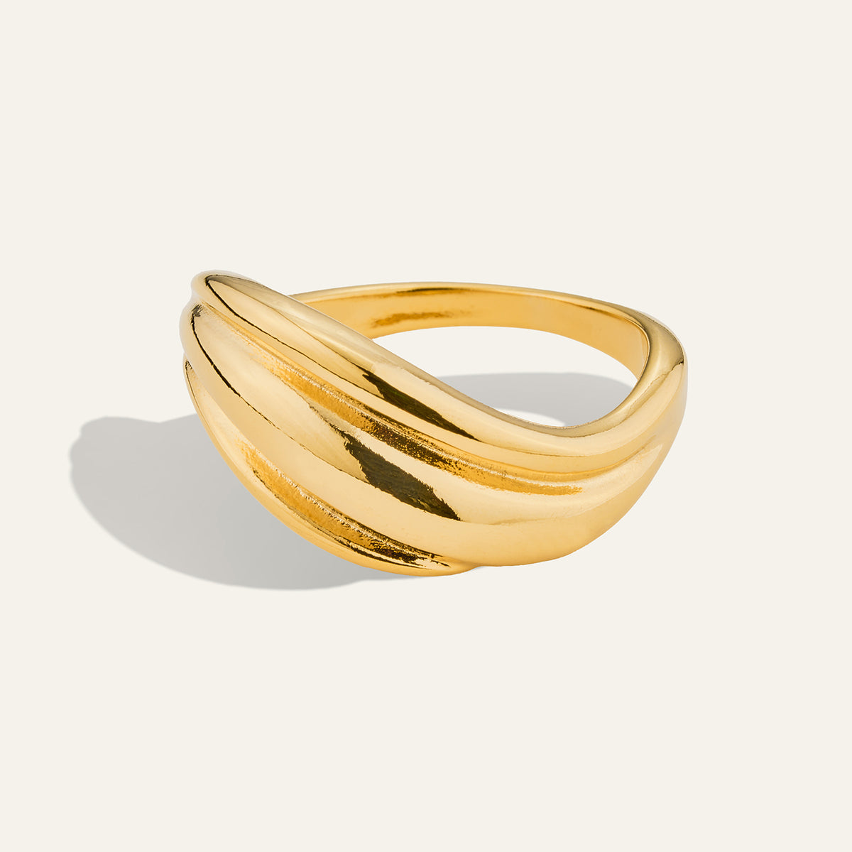 The Wavy Signet Ring