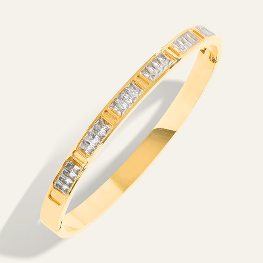 Fuse Bangle